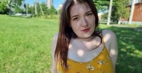 Cô em sexy rủ rê anh trai khoai to