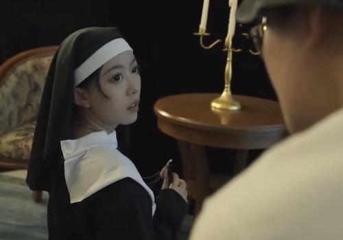 Gặp lại em học trò thầy giáo lén lút nếm trải thú vui lạ